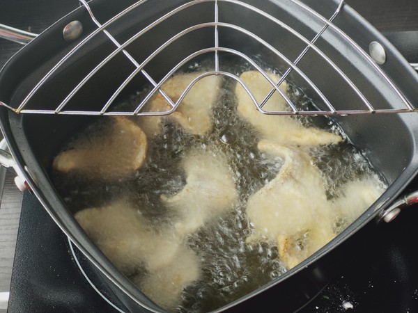 糖醋魚片，酸甜可口超好吃！的做法-酸甜味炸菜譜