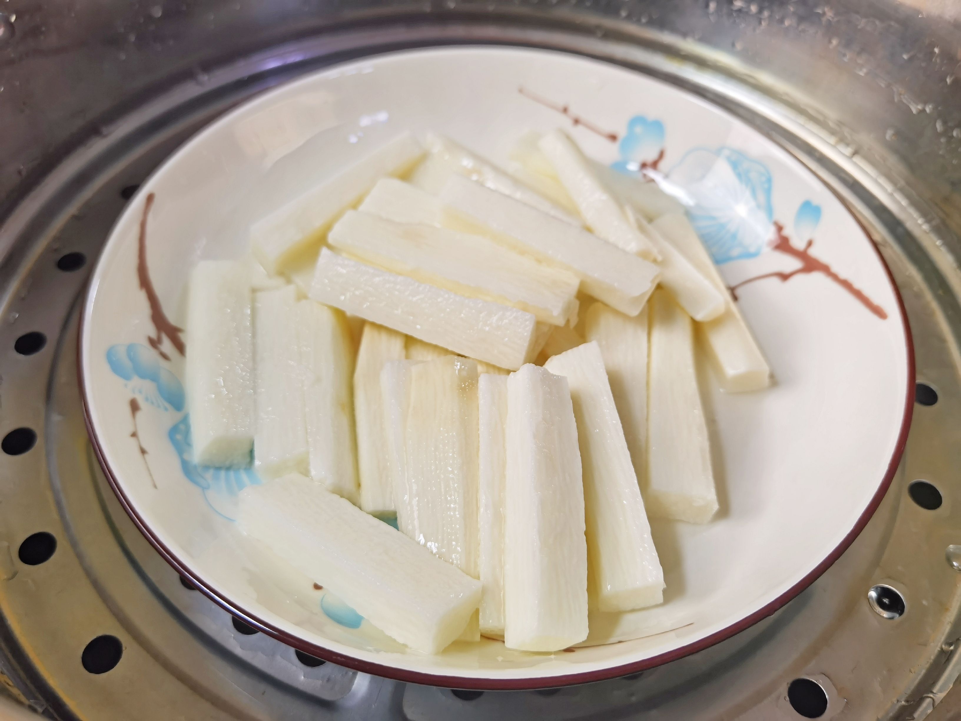 年夜飯花式?jīng)霾耍葺剿帲韵逻@口甜,2021光芒萬丈的做法-甜味蒸菜譜-易網(wǎng)健康養(yǎng)生網(wǎng) 年夜飯花式?jīng)霾耍葺剿帲韵逻@口甜,2021光芒萬丈的做法-甜味蒸菜譜