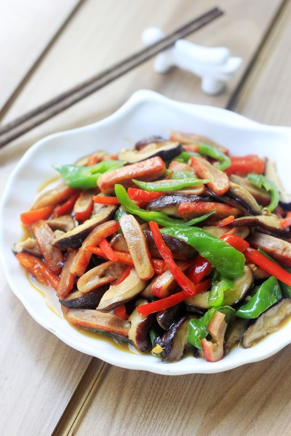 香菇炒蟹排的做法-家常味炒菜譜