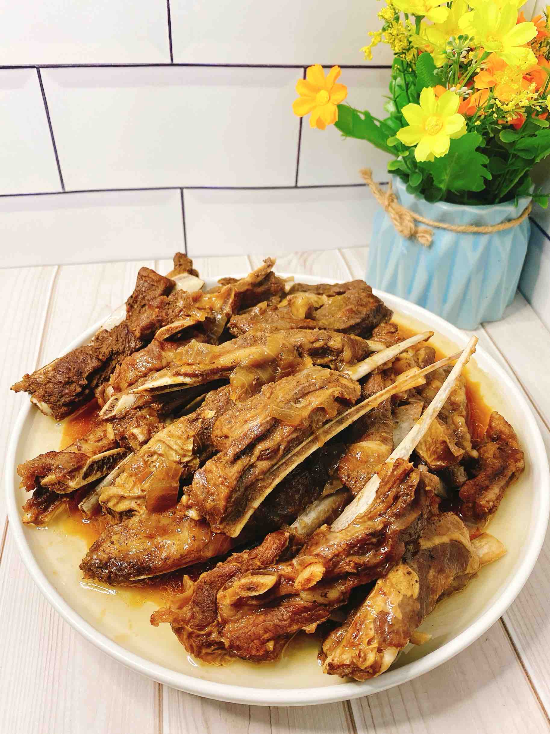 年菜大咖，3斤爆香紅燒的做法-家常味燉菜譜