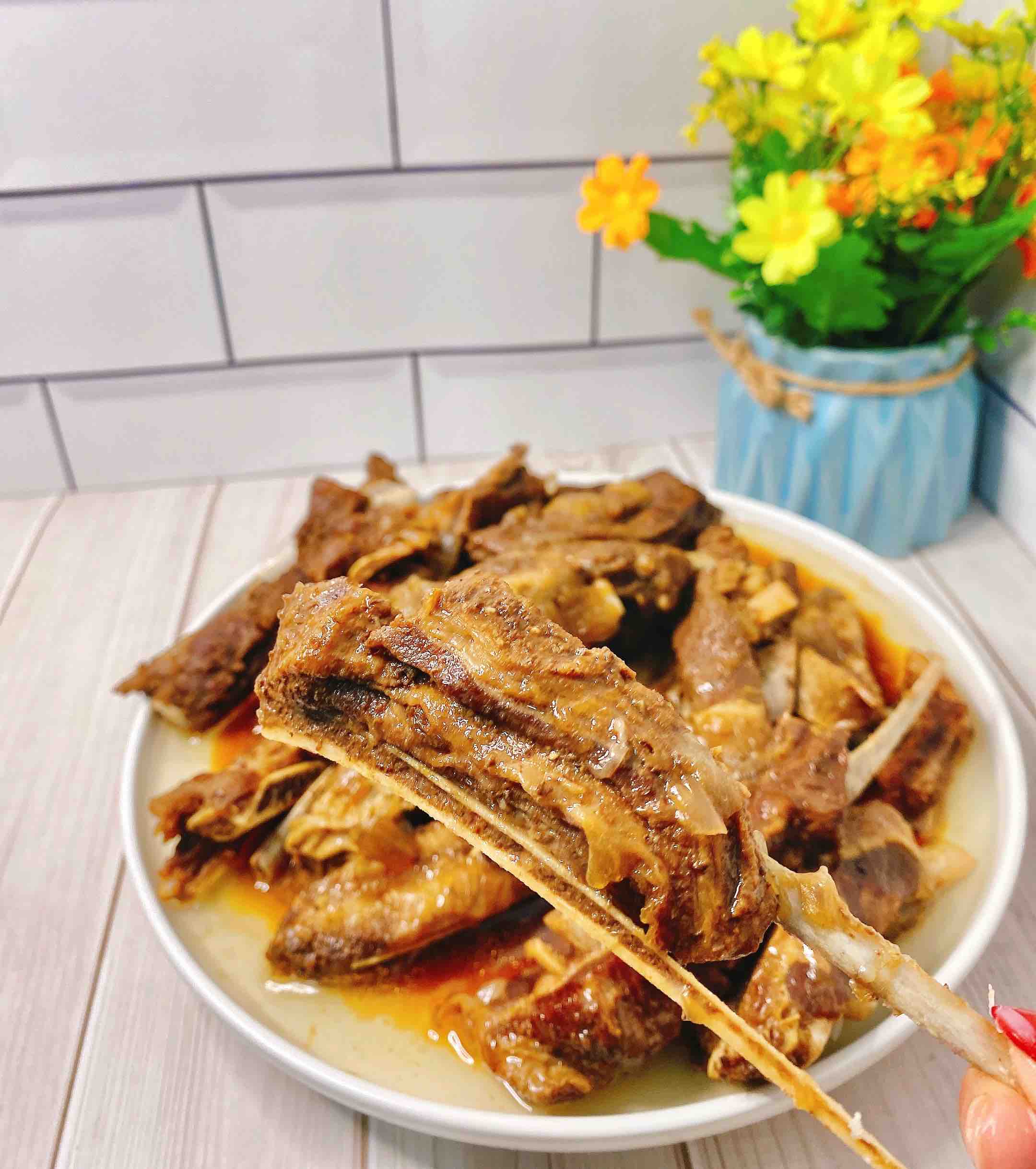 年菜大咖，3斤爆香紅燒的做法-家常味燉菜譜