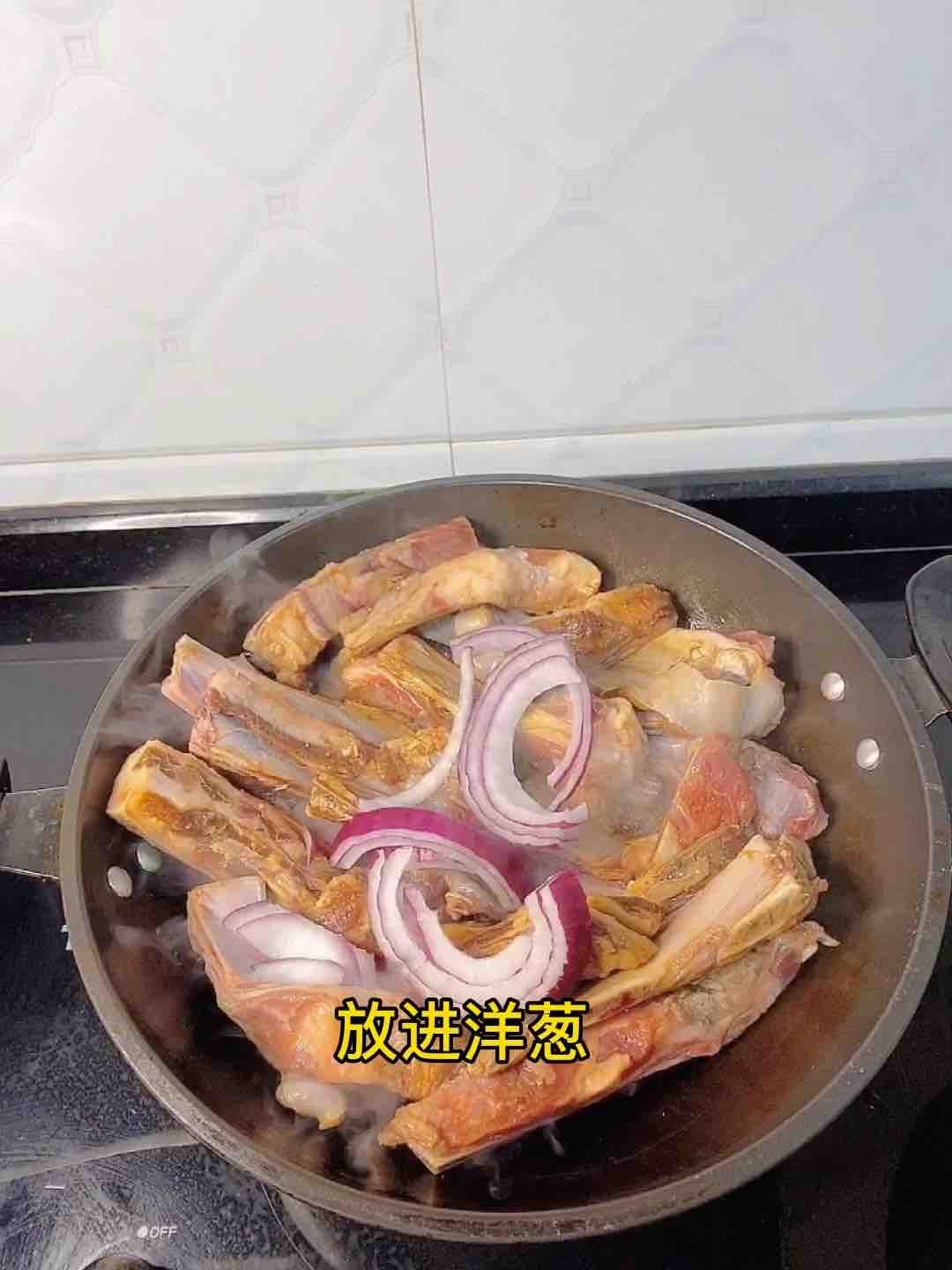 年菜大咖，3斤爆香紅燒的做法-家常味燉菜譜