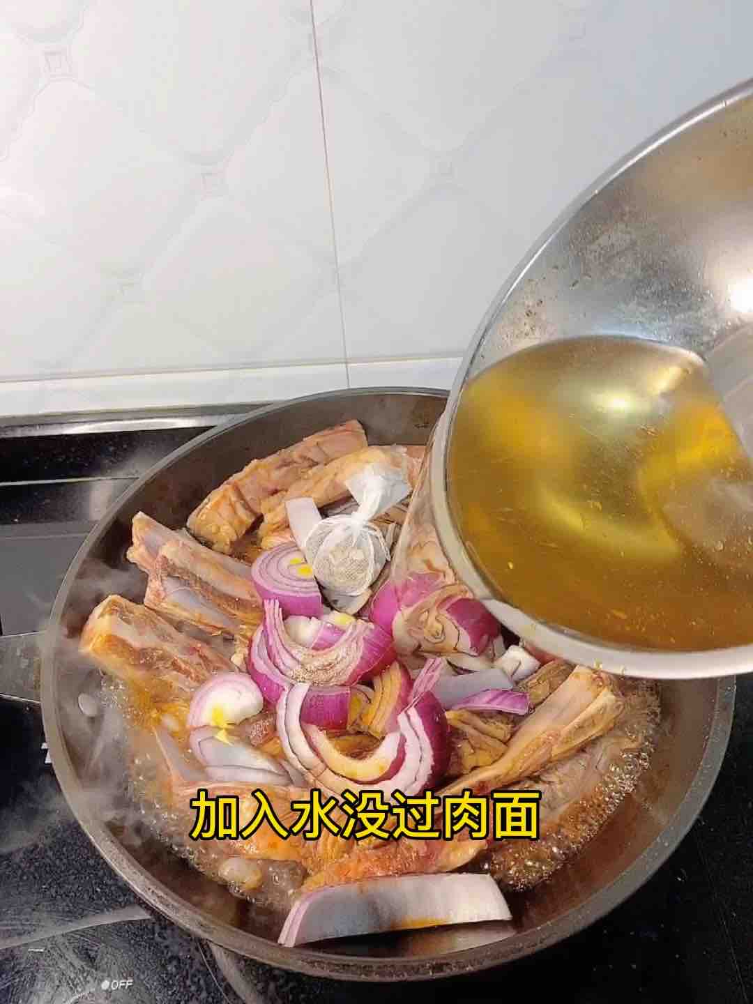 年菜大咖，3斤爆香紅燒的做法-家常味燉菜譜