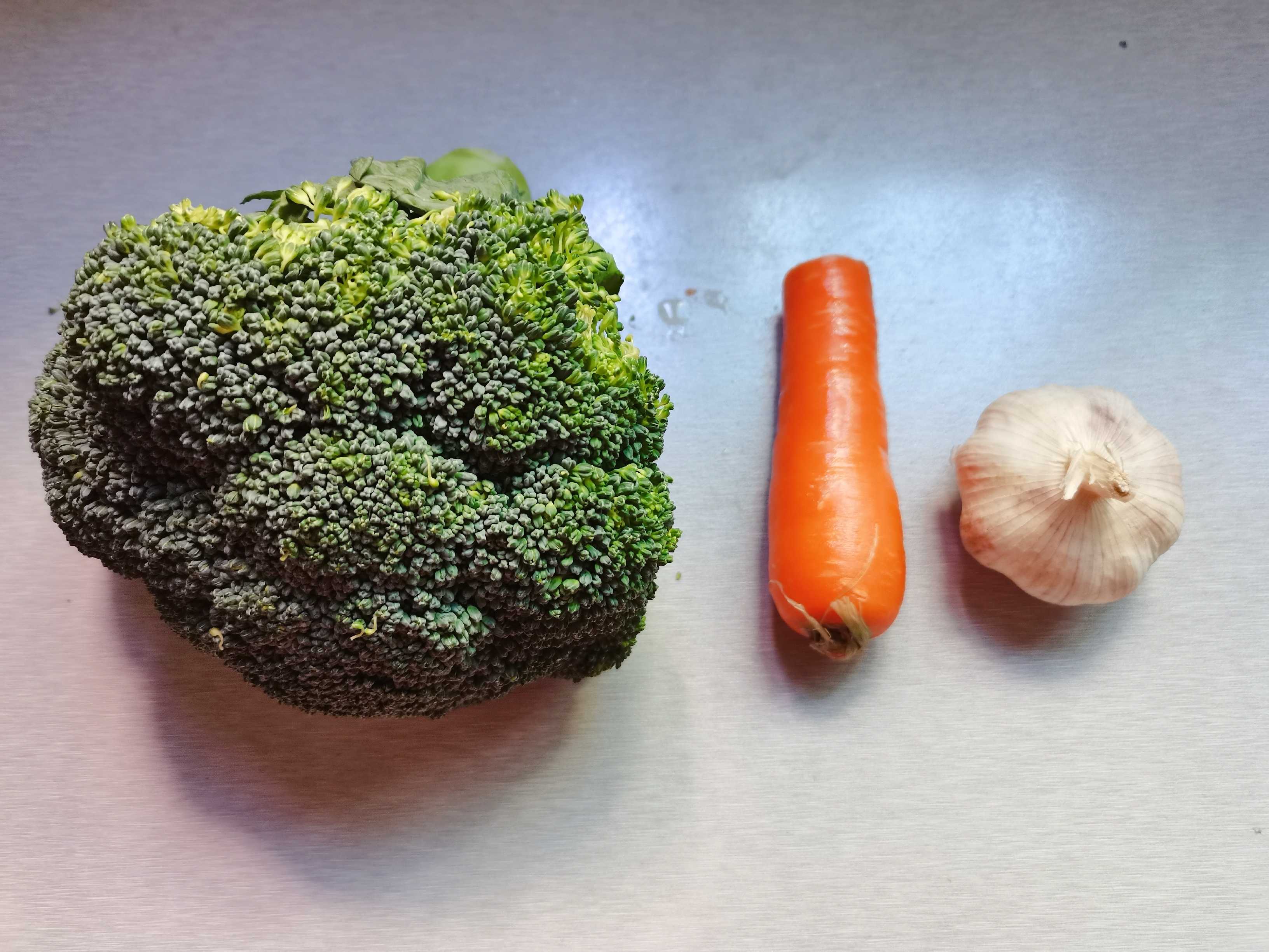 蒜蓉西蘭花的做法-家常味炒菜譜