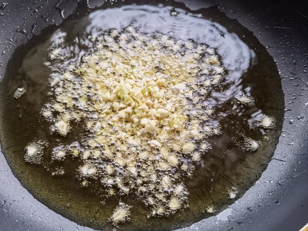 素菜西蘭花的做法-家常味炒菜譜