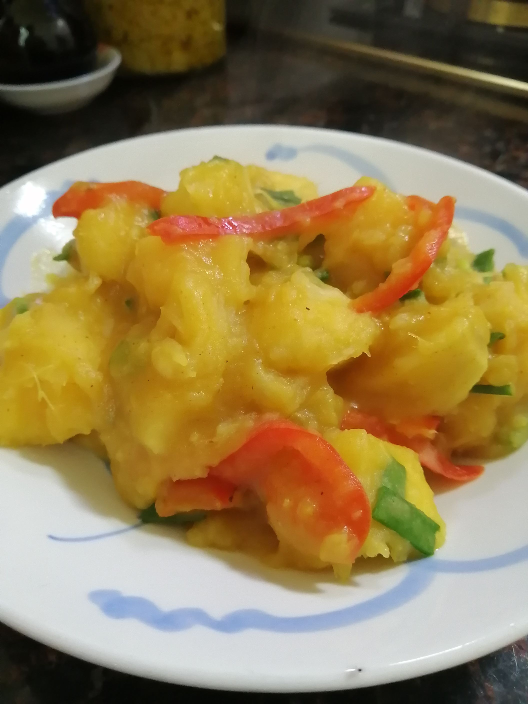 家鄉的味道~咖喱炒木薯的做法-咖喱味炒菜譜