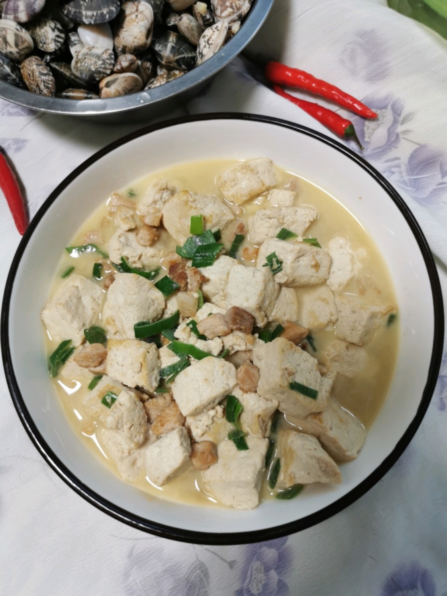 肉丁豆腐的做法-家常味燉菜譜