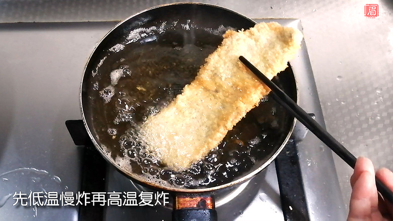 上海經典小吃豬排年糕的做法-酸甜味炸菜譜