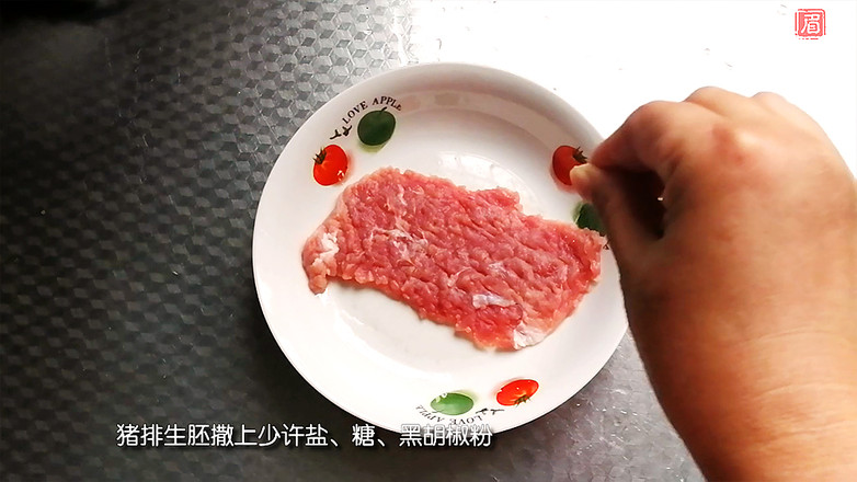 上海經典小吃豬排年糕的做法-酸甜味炸菜譜