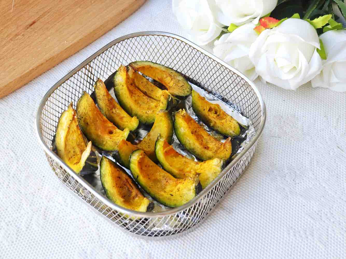 鹽烤貝貝南瓜的做法-甜味炸菜譜