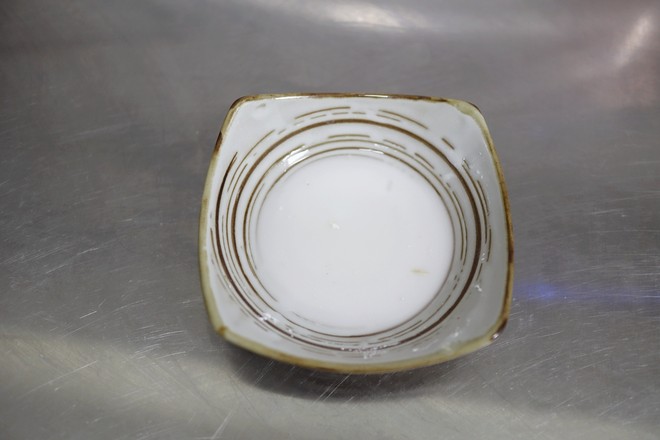 臘八蒜燒肥腸的做法-蒜香味燒菜譜-易網健康養生網 臘八蒜燒肥腸的做法-蒜香味燒菜譜