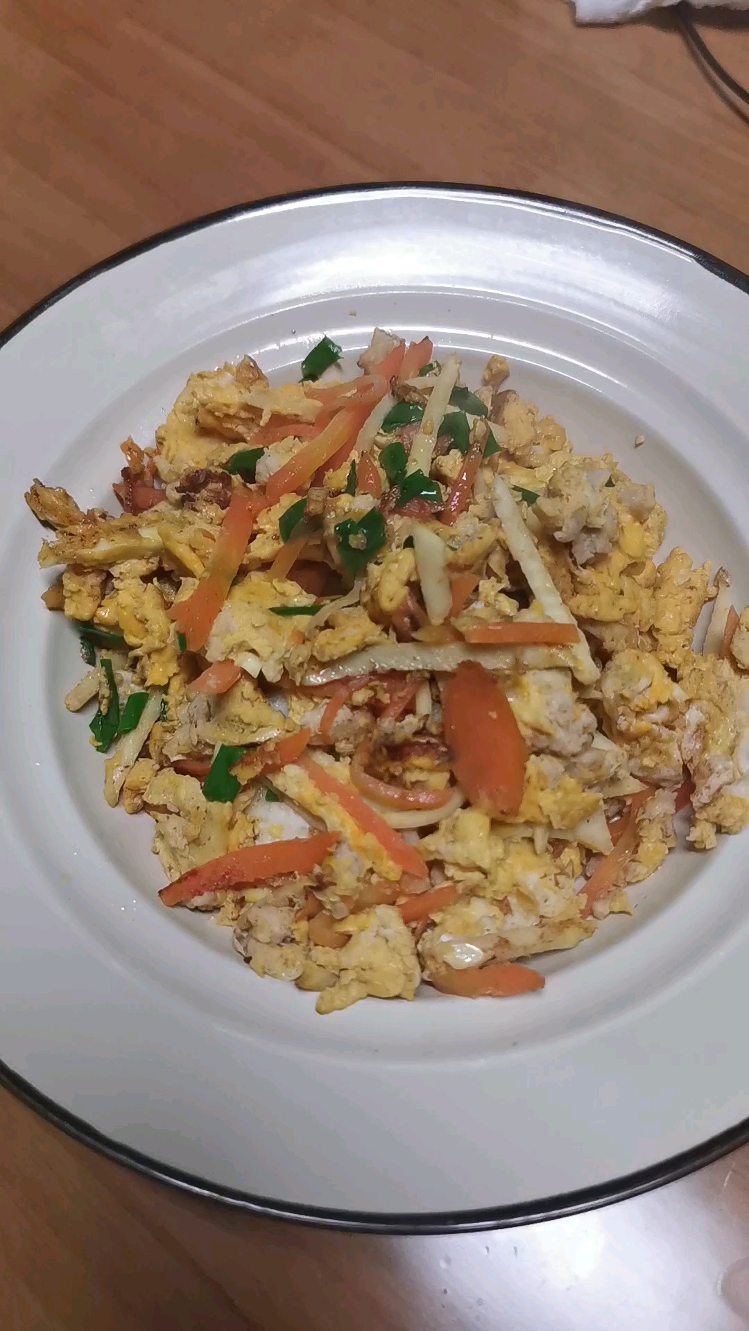 胡蘿卜炒鴨蛋的做法-家常味炒菜譜