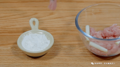 櫻桃肉米飯碗  寶寶輔食食譜的做法-家常味炒菜譜