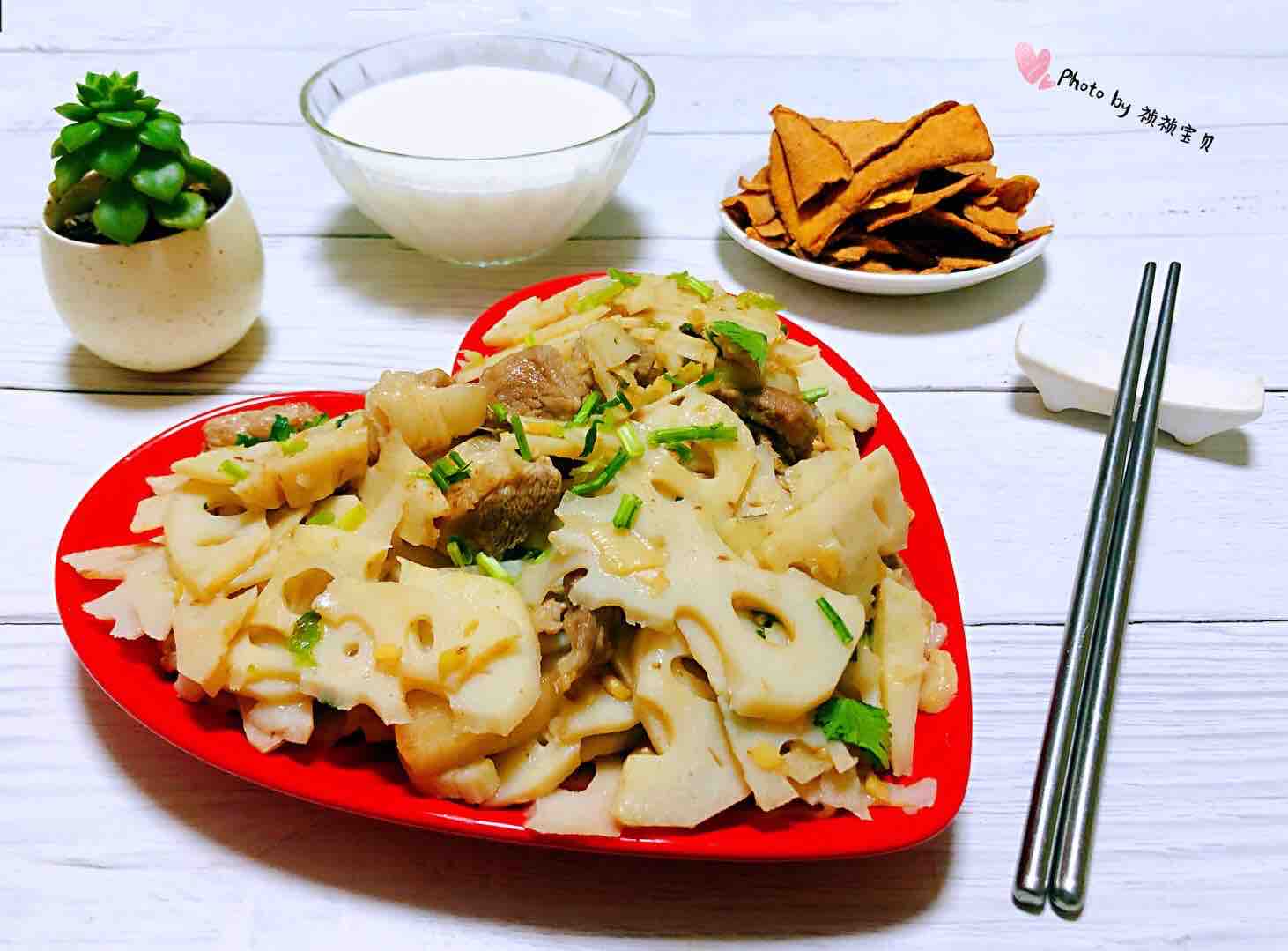 蓮藕炒肉片的做法-咸鮮味炒菜譜