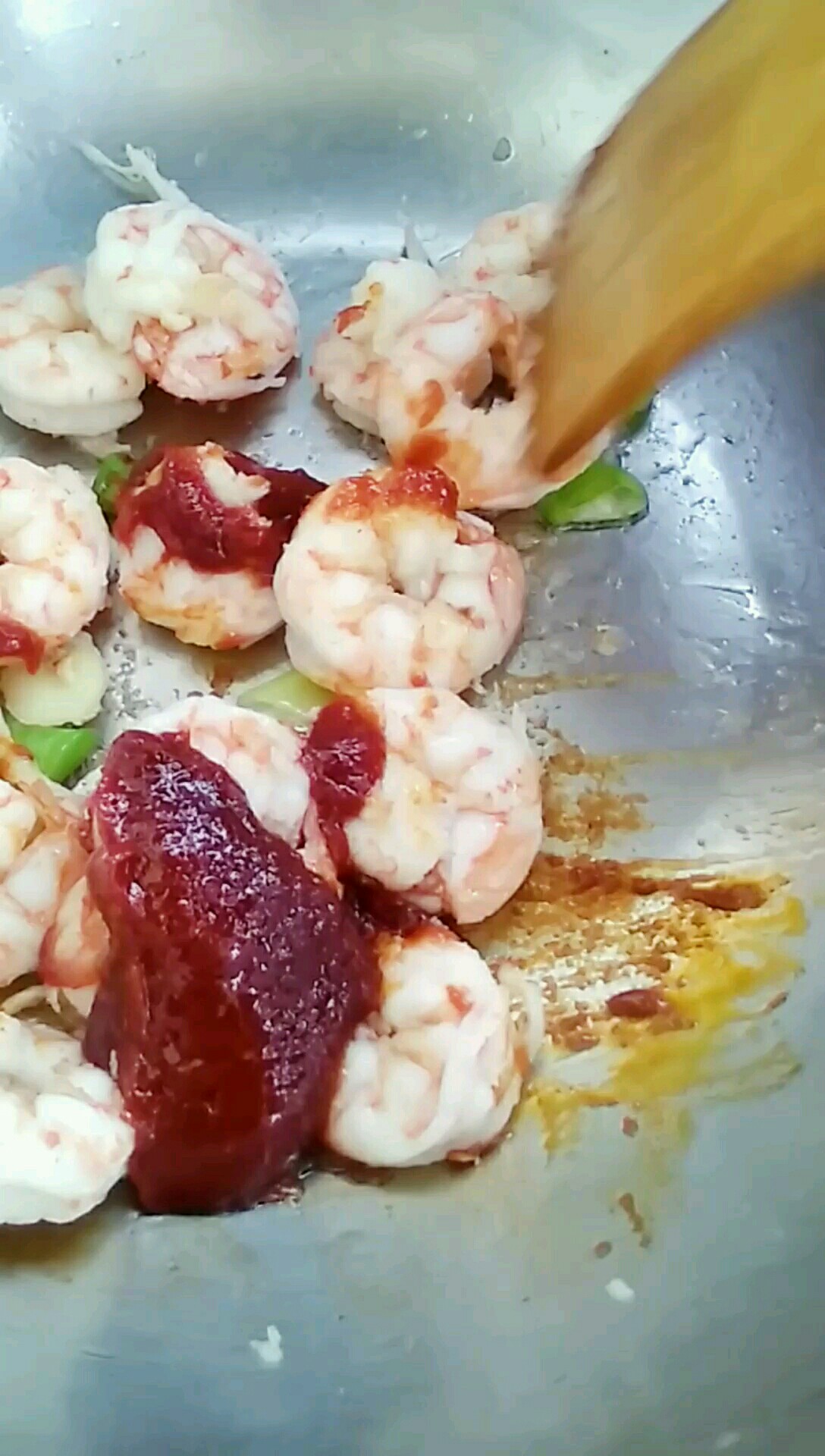 茄汁蝦球的做法-茄汁味炒菜譜