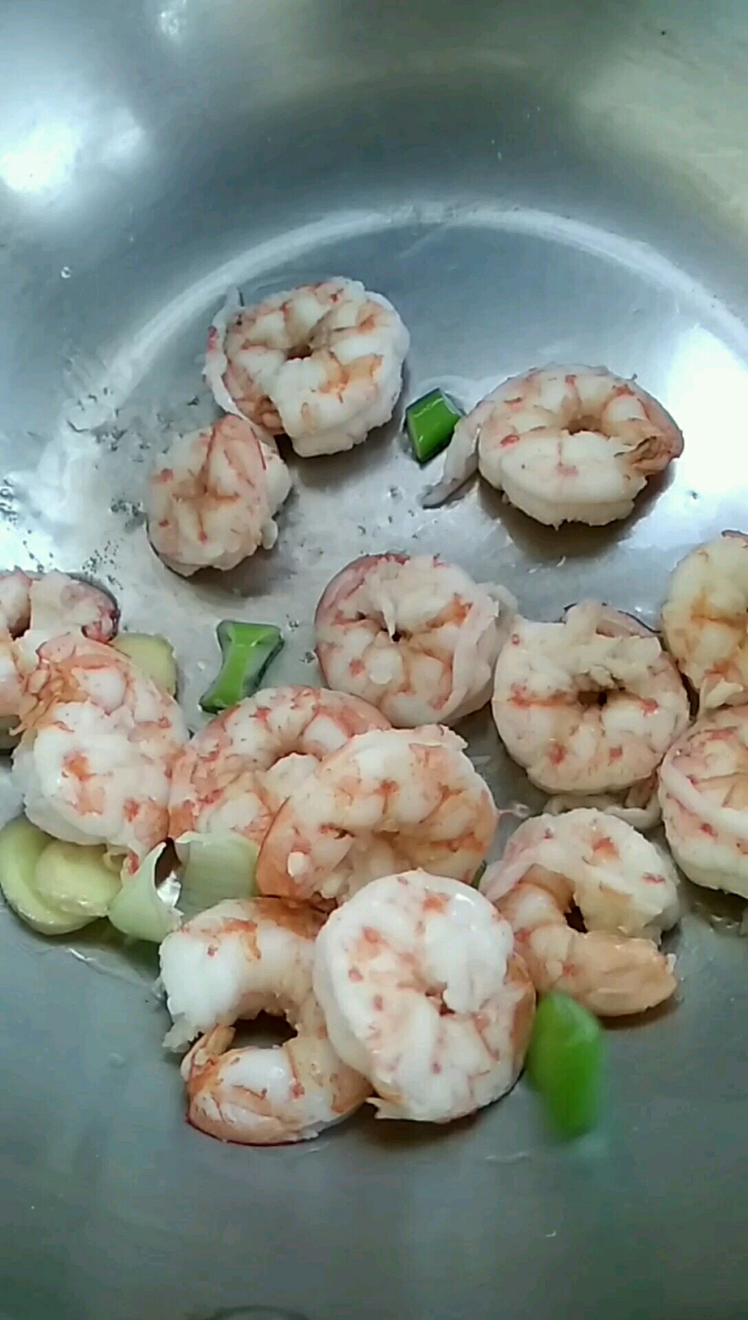 茄汁蝦球的做法-茄汁味炒菜譜