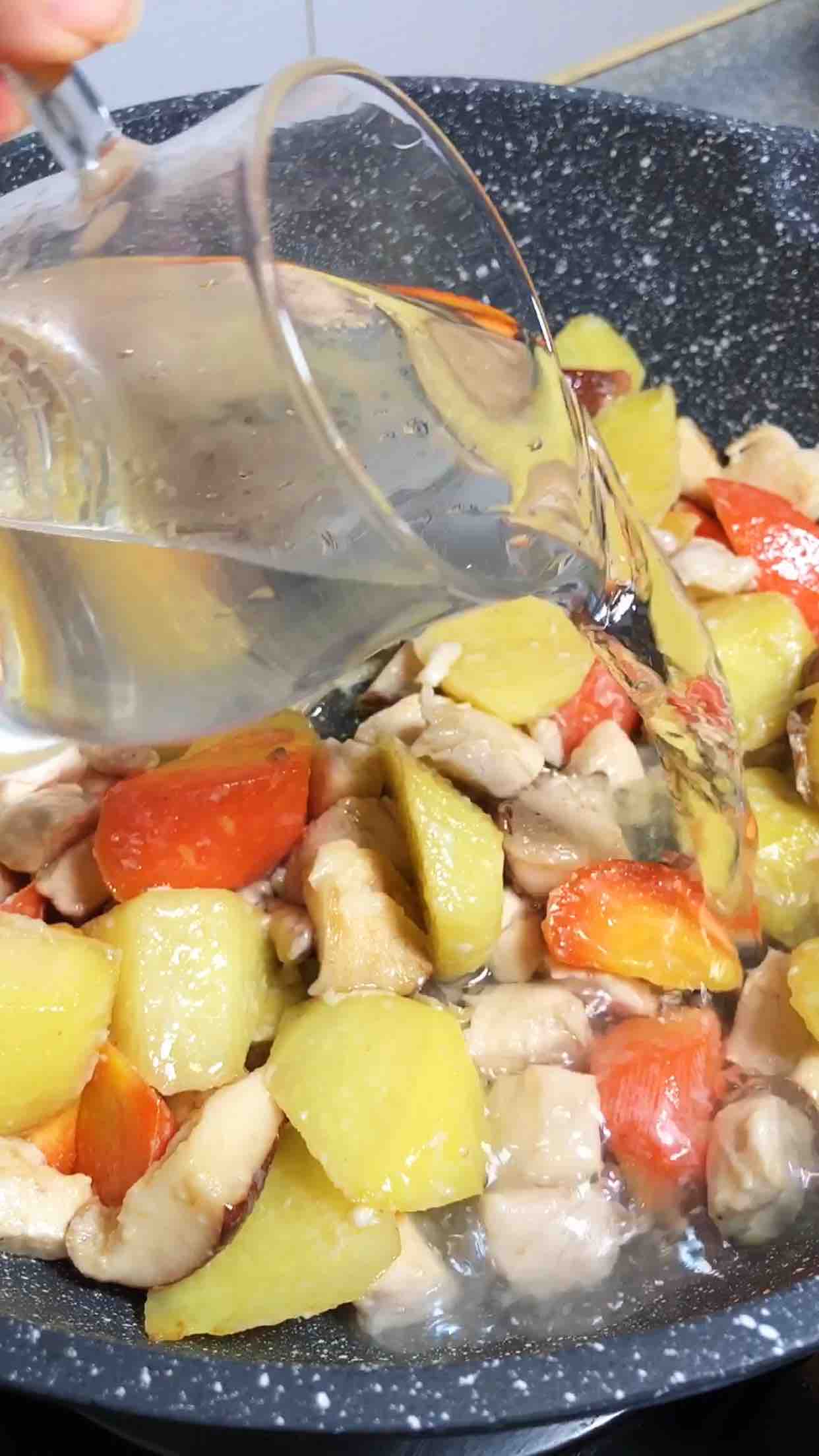 咖喱雞肉飯的做法-咖喱味煮菜譜