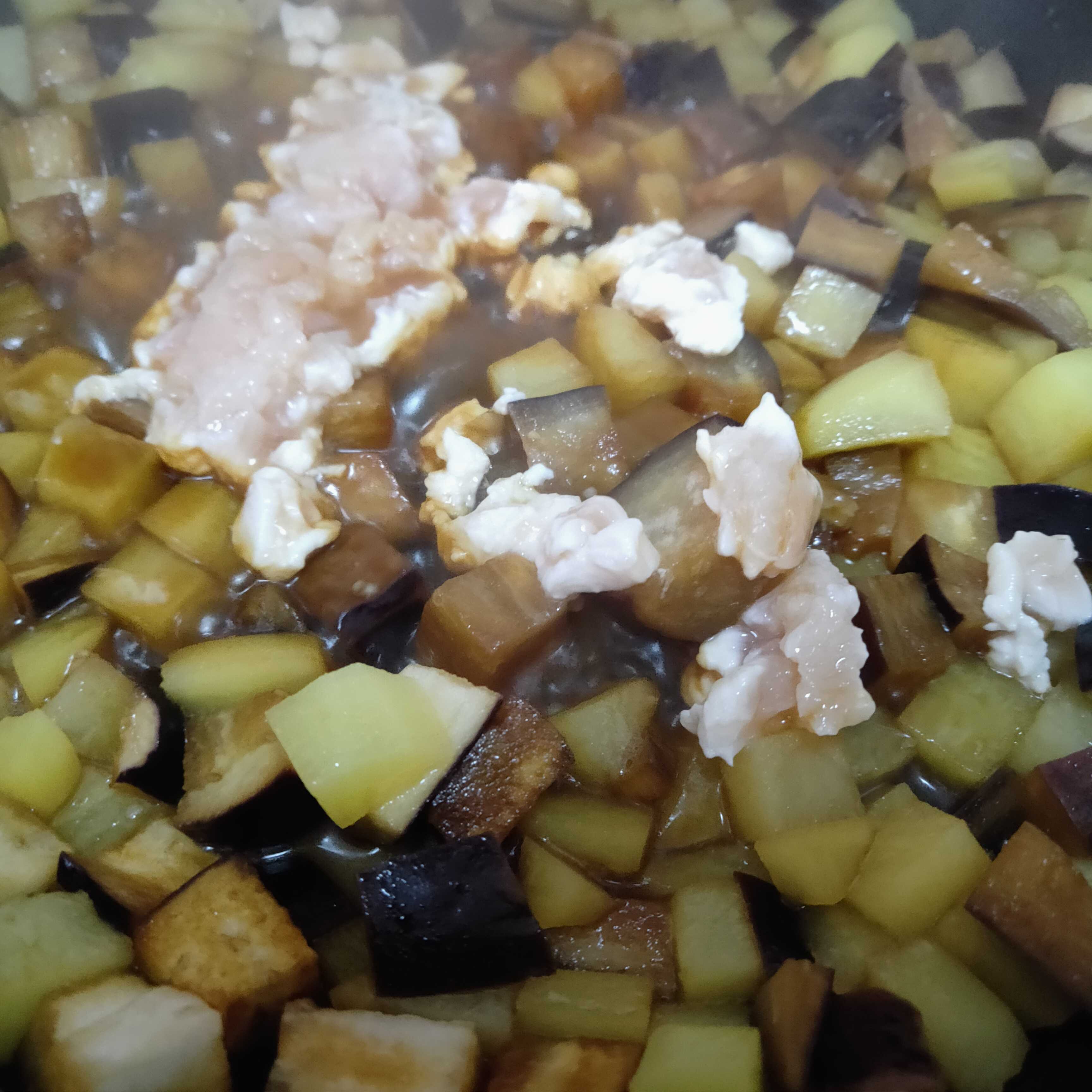 茄子燉土豆的做法-咸鮮味炒菜譜