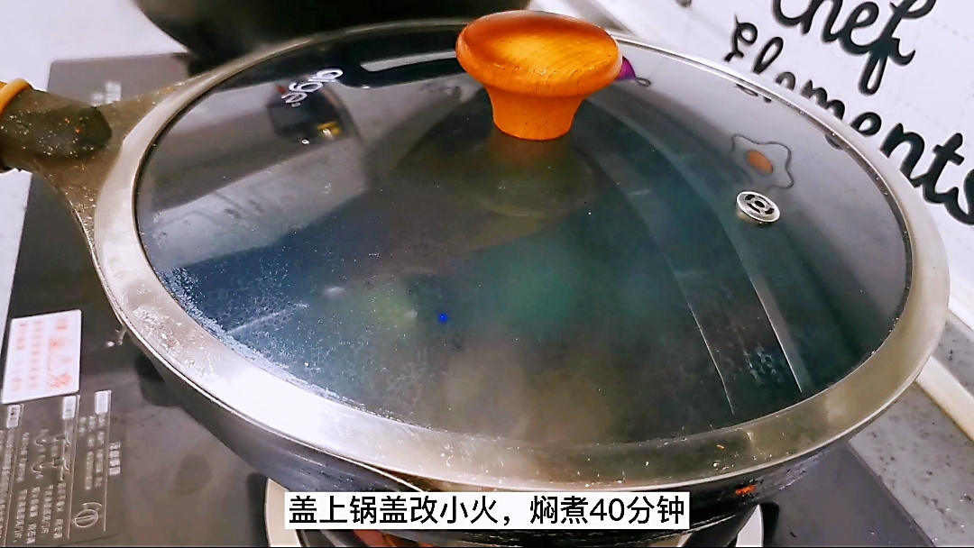 紅燒土豆排骨的做法-醬香味燒菜譜