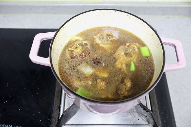 紅燒牛尾的做法-家常味燉菜譜-易網健康養生網 紅燒牛尾的做法-家常味燉菜譜