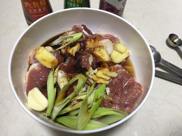 檸檬蜜汁烤鴨腿的做法-咸鮮味烤菜譜