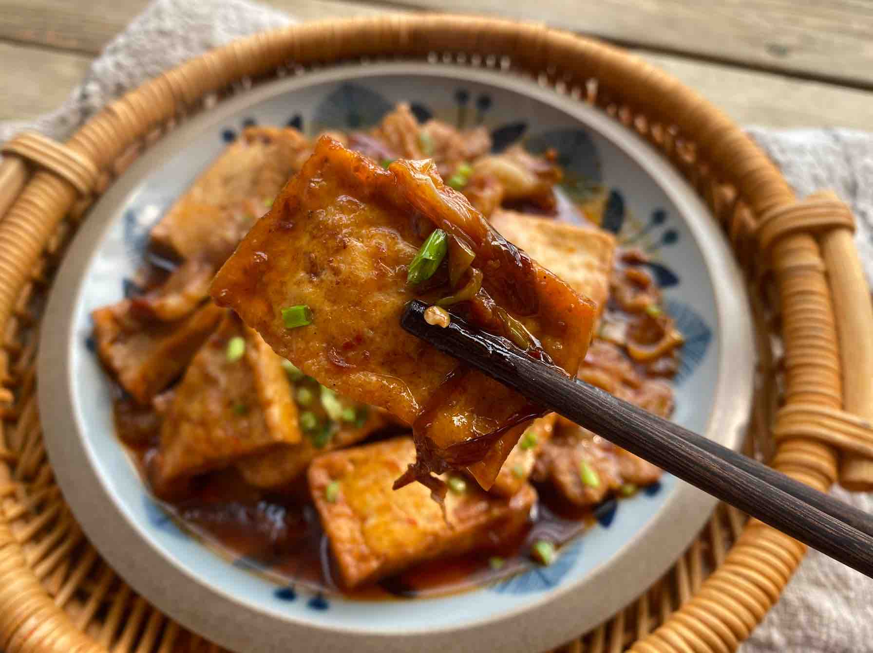 干鍋豆腐的做法-家常味炒菜譜-易網健康養生網 干鍋豆腐的做法-家常味炒菜譜