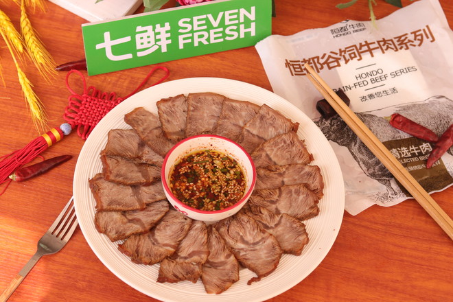 年夜飯必備鹵牛腱子！肉軟有嚼勁，上桌必光盤的做法-咸鮮味鹵菜譜