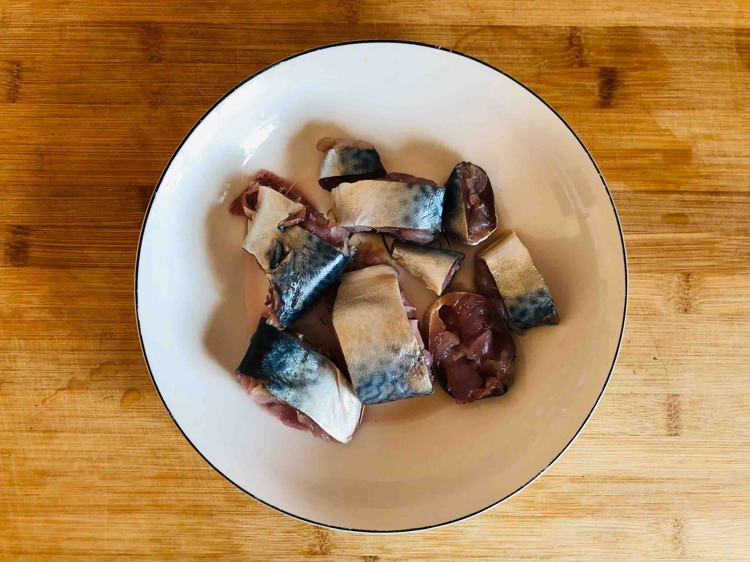 鲅魚燉豆腐的做法-咸鮮味燉菜譜-易網(wǎng)健康養(yǎng)生網(wǎng) 鲅魚燉豆腐的做法-咸鮮味燉菜譜