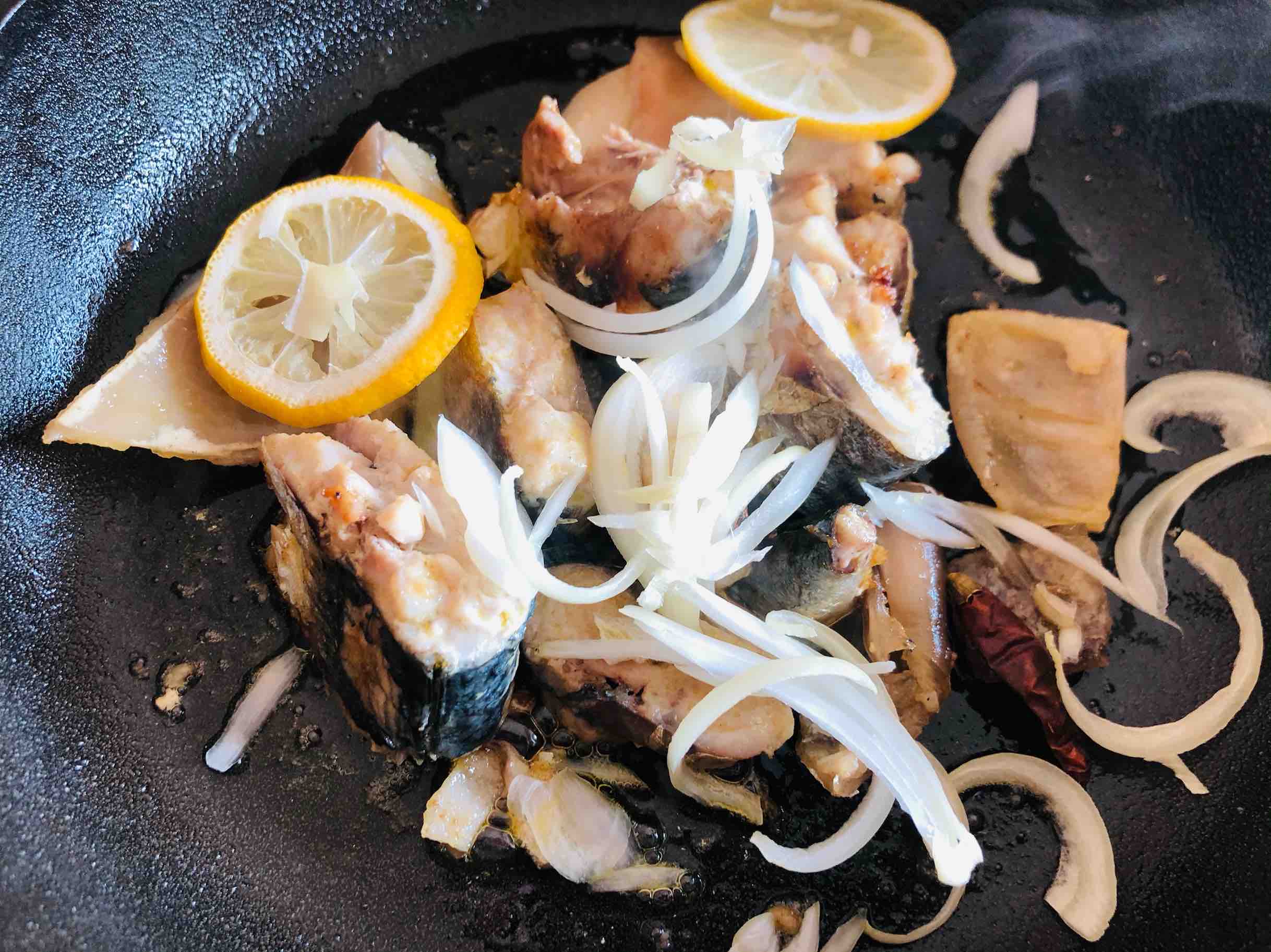 鲅魚燉豆腐的做法-咸鮮味燉菜譜-易網(wǎng)健康養(yǎng)生網(wǎng) 鲅魚燉豆腐的做法-咸鮮味燉菜譜