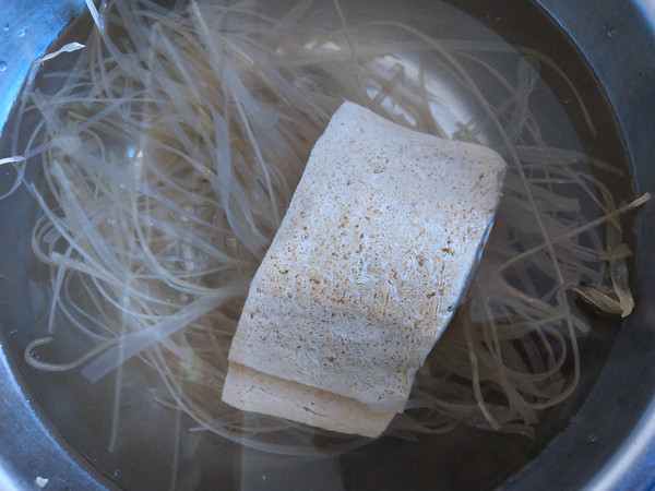 家庭版麻辣燙的做法-麻辣味煮菜譜