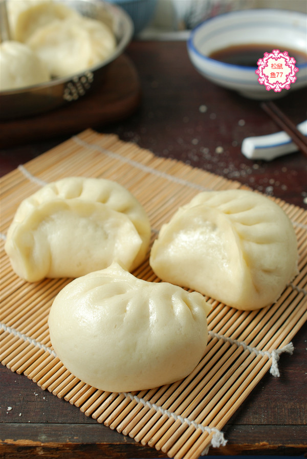 又軟又香的彎月素包子，好吃好看，吃起來沒夠的做法-家常味蒸菜譜