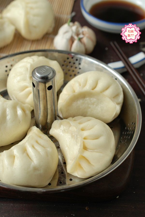 又軟又香的彎月素包子，好吃好看，吃起來沒夠的做法-家常味蒸菜譜