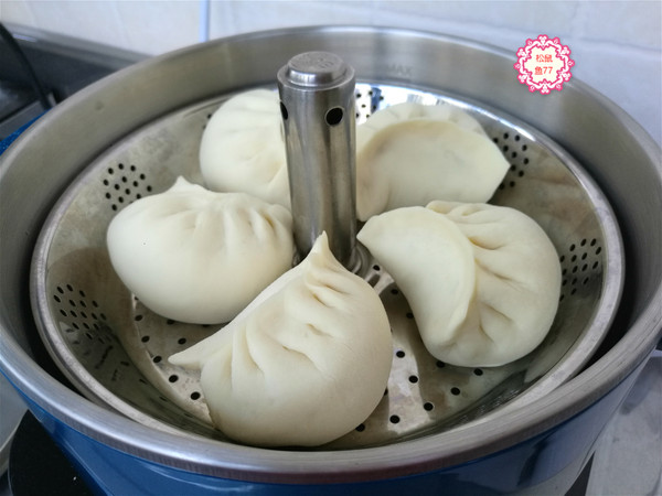 又軟又香的彎月素包子，好吃好看，吃起來沒夠的做法-家常味蒸菜譜