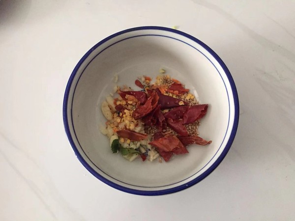 熗拌時(shí)蔬全家福的做法-咸鮮味拌菜譜