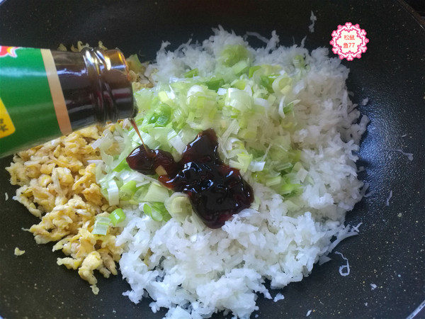 又軟又香的彎月素包子，好吃好看，吃起來沒夠的做法-家常味蒸菜譜