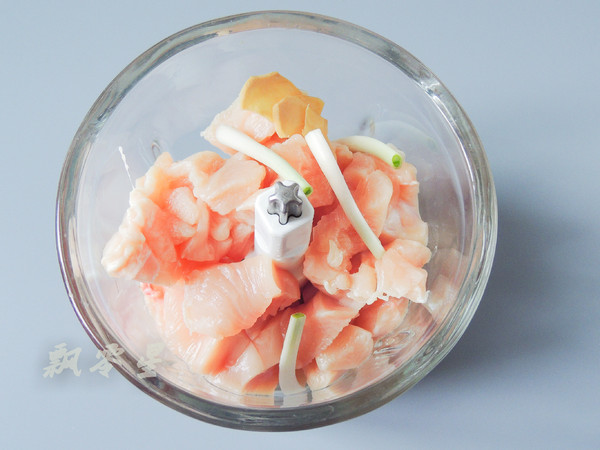 團團圓圓茄汁雞肉丸，酸甜開胃超好吃的做法-酸甜味煮菜譜