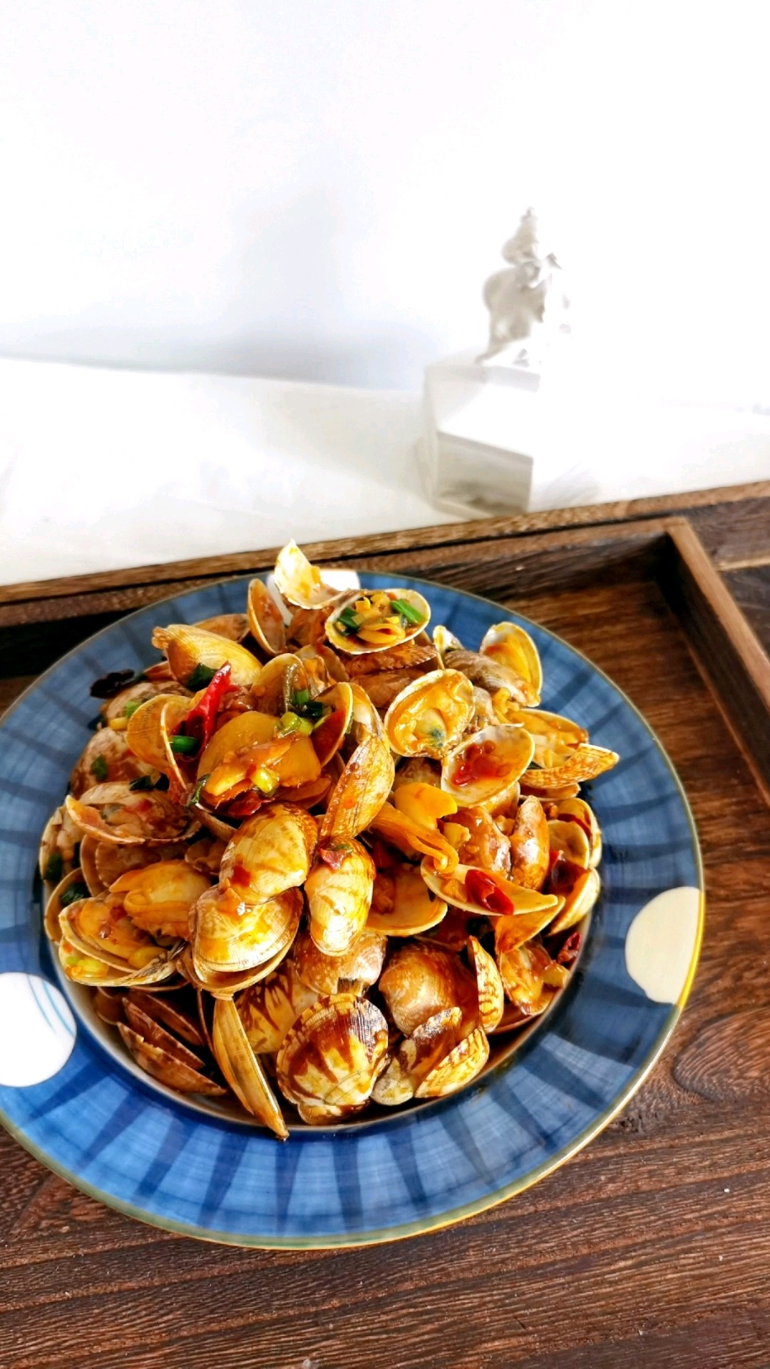 鮮香麻辣的香辣蛤蜊，趕緊來一份的做法-香辣味炒菜譜