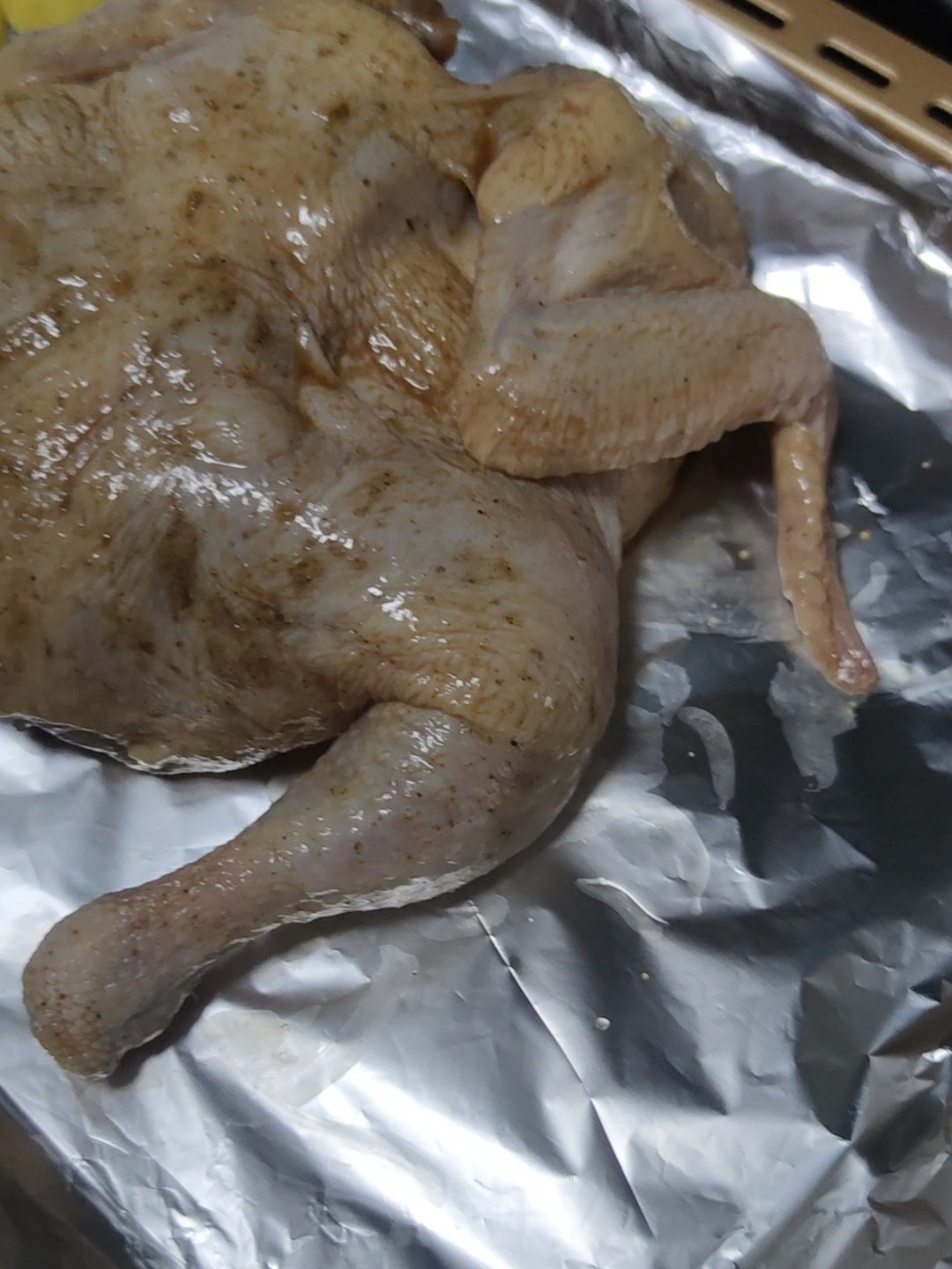 蒜香烤雞的做法-家常味烤菜譜-易網健康養生網 蒜香烤雞的做法-家常味烤菜譜