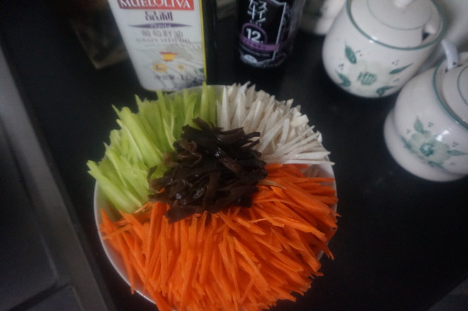 清炒春意繽紛彩蔬的做法-咸鮮味炒菜譜