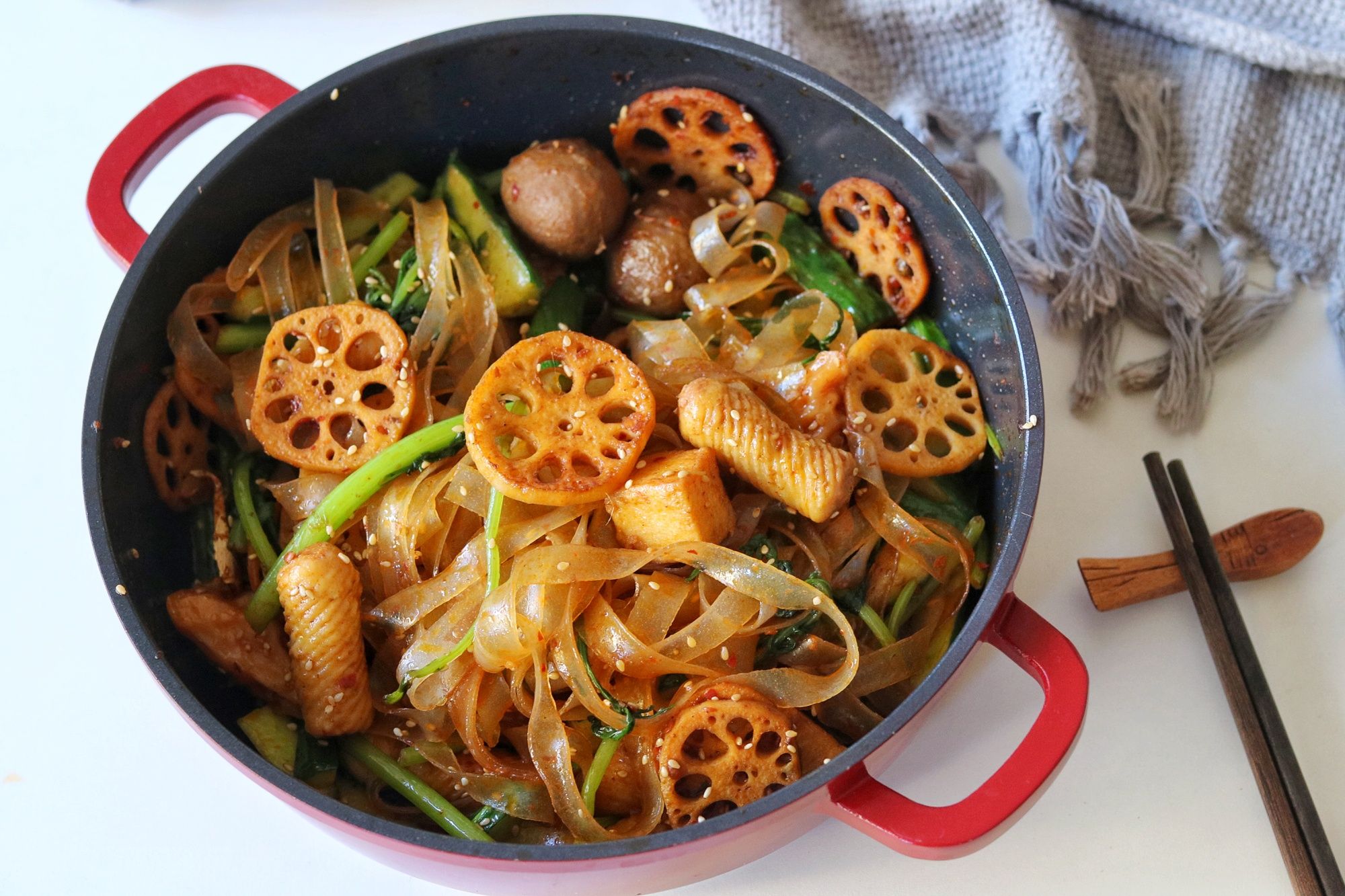 魚丸多多麻辣香鍋的做法-香辣味炒菜譜