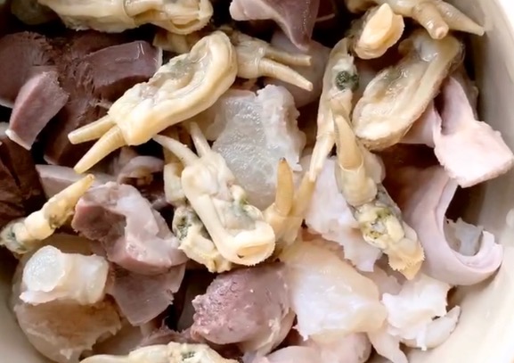 食材“八仙過(guò)海各顯神通”一壇鮮的不得了的做法-咸鮮味燉菜譜