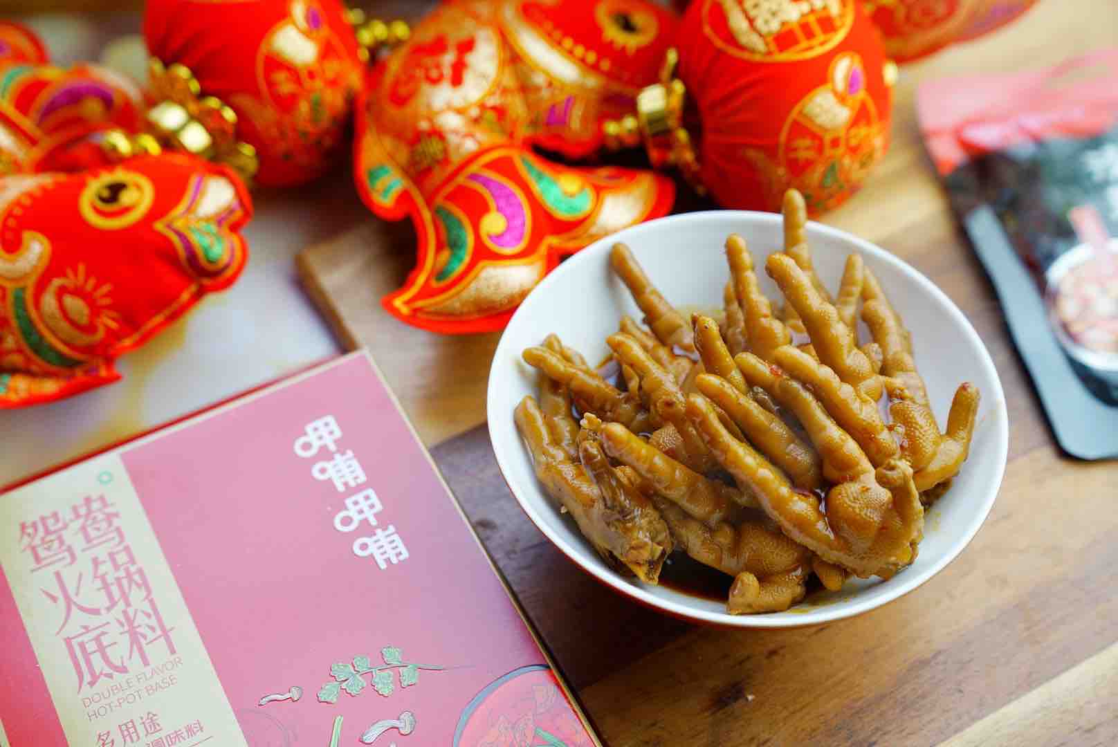 麻辣鹵雞爪，年菜里不可缺少的一道菜的做法-麻辣味鹵菜譜