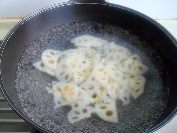 冒菜米粉的做法-香辣味煮菜譜