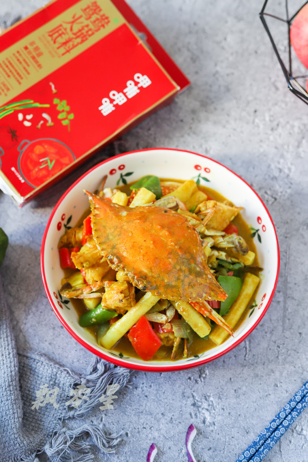 梭子蟹和咖喱碰撞出的美味，簡單零失敗的做法-咖喱味煮菜譜