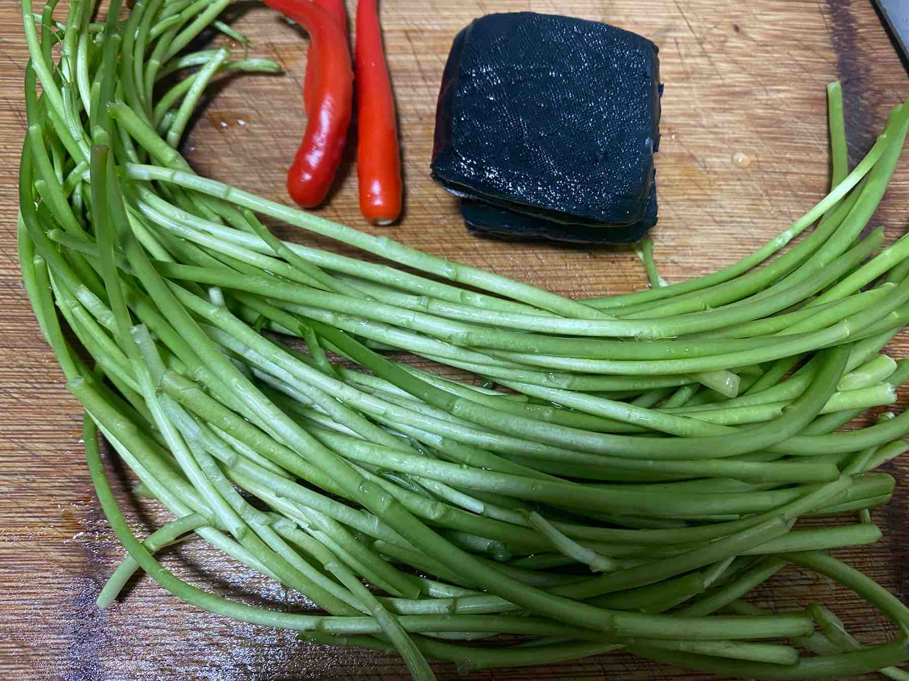 蘆蒿炒臭干的做法-其它口味炒菜譜