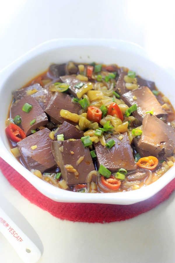 酸菜燒鴨血的做法-酸辣味炒菜譜