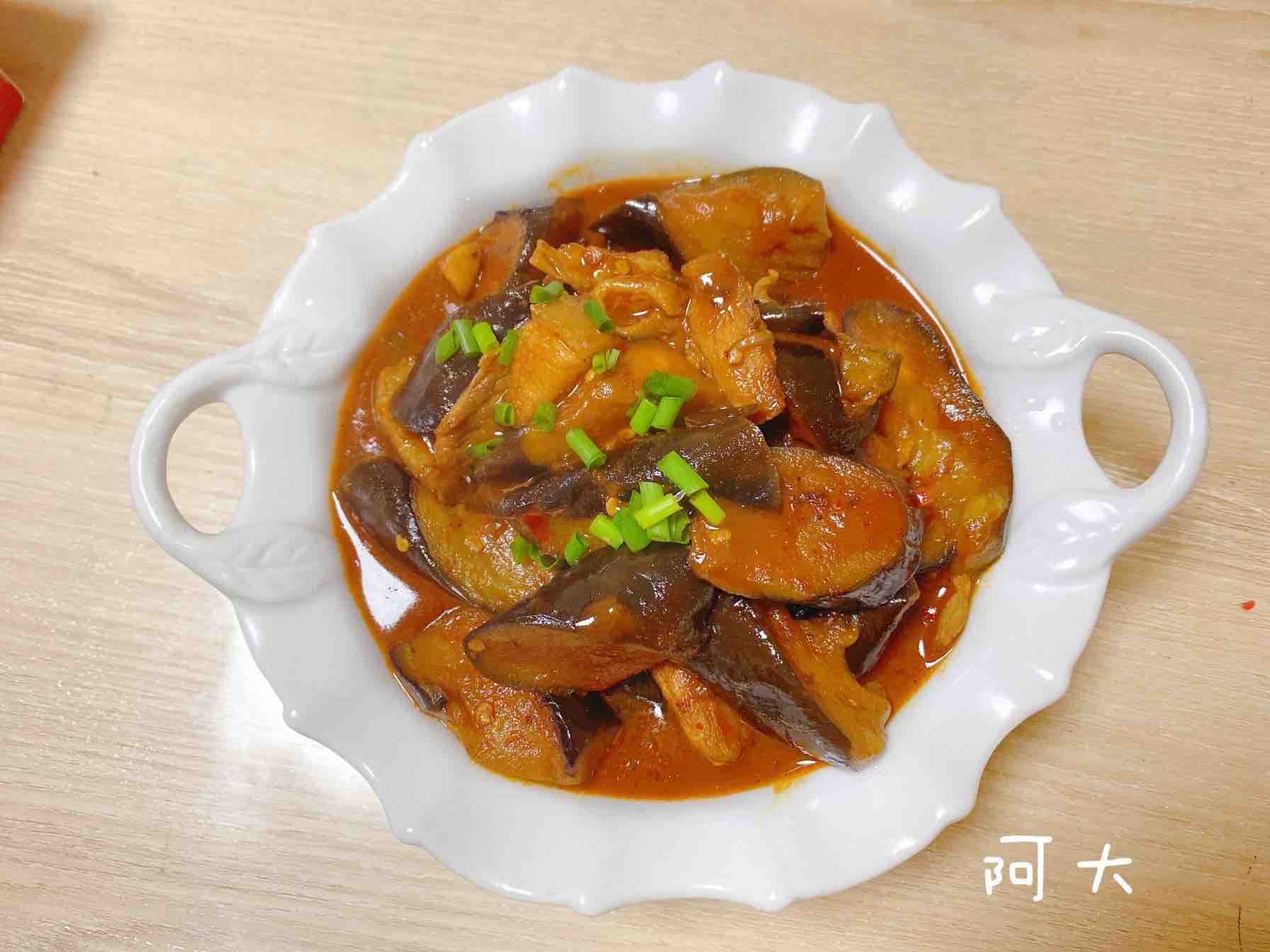 麻辣茄子的做法-麻辣味炒菜譜