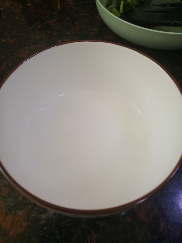 簡簡單單也不失美味~~木耳炒肉絲的做法-家常味炒菜譜