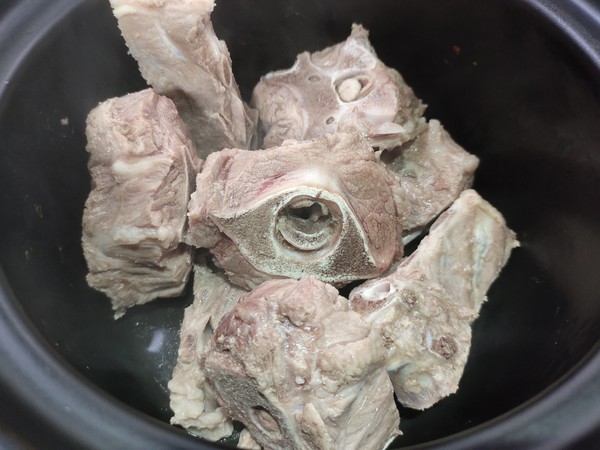 紅燜羊蝎子的做法-咸鮮味燉菜譜