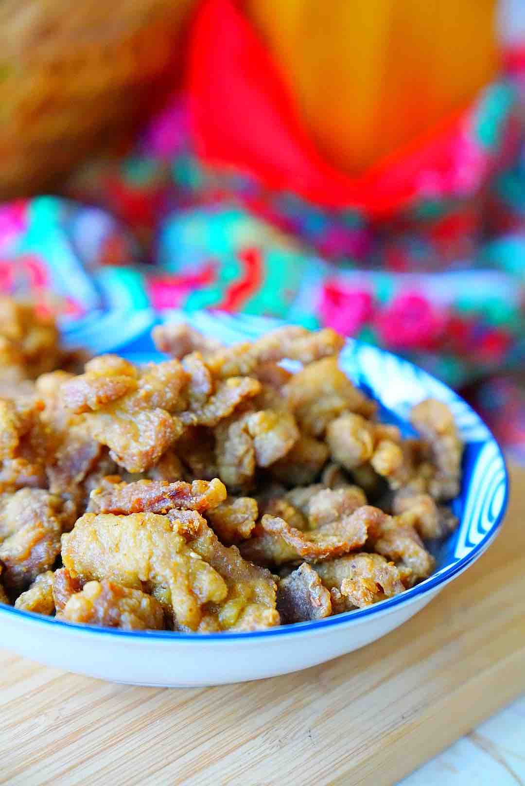 酥肉，年的味道的做法-家常味炸菜譜